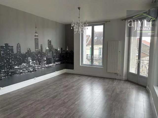 Vente Appartement 3 pièces 77.33 m2 Vichy