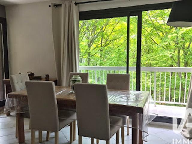 Vente Appartement 3 pièces 77 m2 Tremblay en France