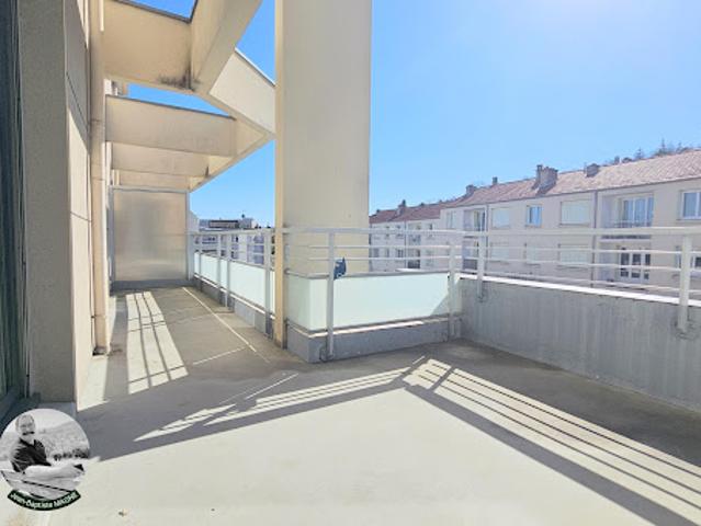Vente Appartement 3 pièces 77 m2 Clermont Ferrand