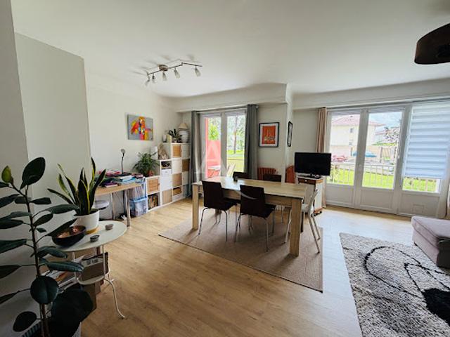 Vente Appartement 3 pièces 77 m2 Pau
