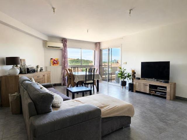 Vente Appartement 3 pièces 77.4 m2 Saint Pierre la Palud