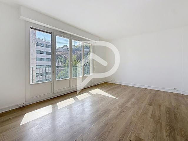 Vente Appartement 3 pièces 74.5 m2 Issy les Moulineaux