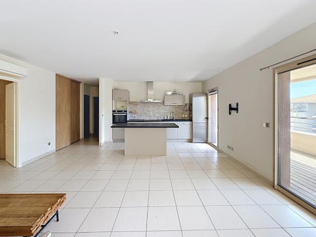 Vente Appartement 3 pièces 74.96 m2 Porto Vecchio