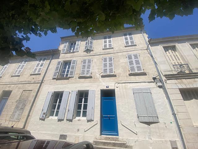 Vente Appartement 3 pièces 74.13 m2 Rochefort