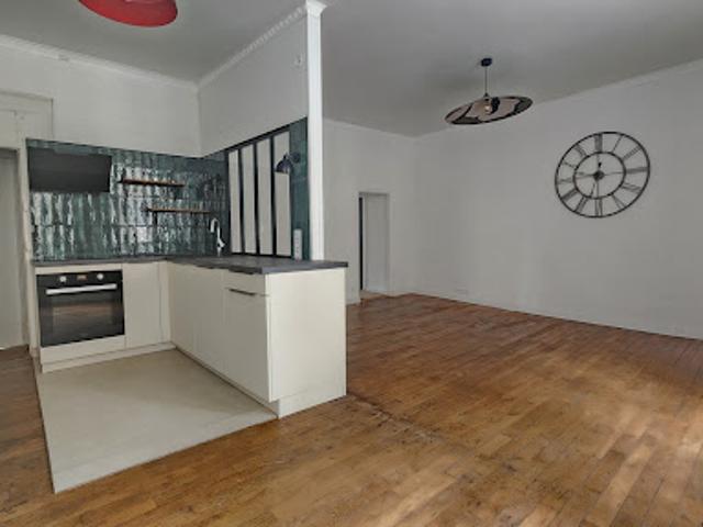 Vente Appartement 3 pièces 74.18 m2 Dinan