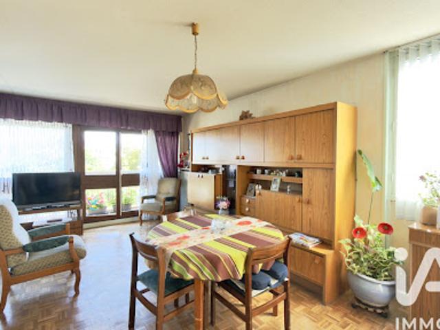 Vente Appartement 3 pièces 74 m2 Nanterre