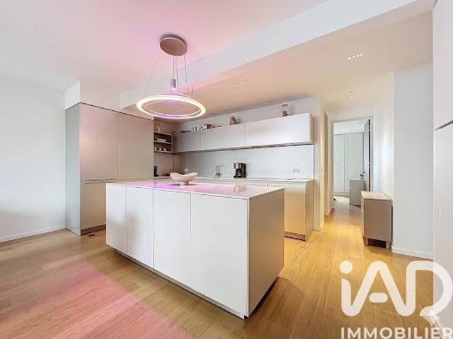 Vente Appartement 3 pièces 74 m2 Paris 15ème