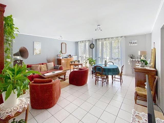 Vente Appartement 3 pièces 75.95 m2 Joue les tours