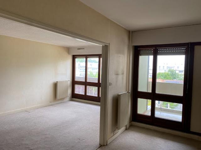 Vente Appartement 4 pièces 75 m2 Angouleme