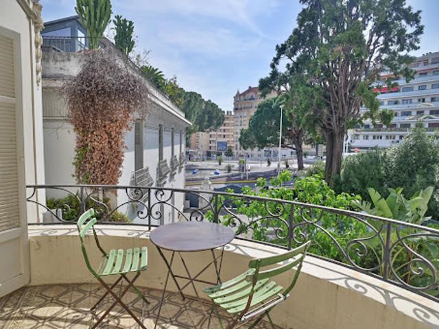 Vente Appartement 3 pièces 97 m2 Cannes