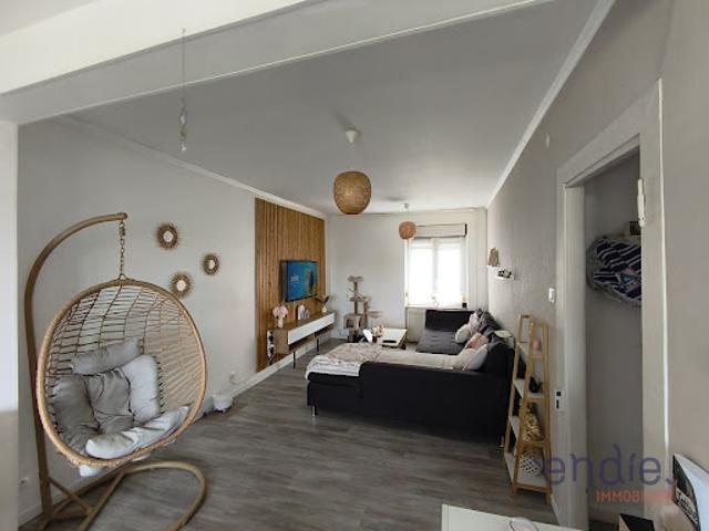 Vente Appartement 3 pièces 75 m2 Cernay