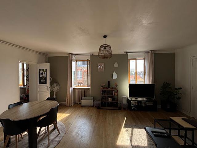 Vente Appartement 3 pièces 75 m2 Corbeil Essonnes