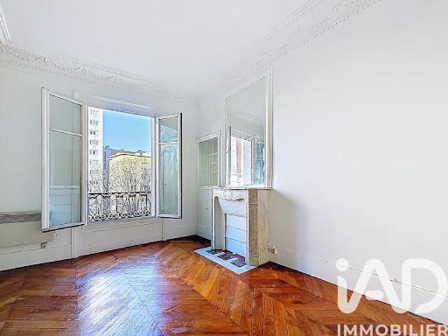 Vente Appartement 3 pièces 75 m2 Paris 19ème