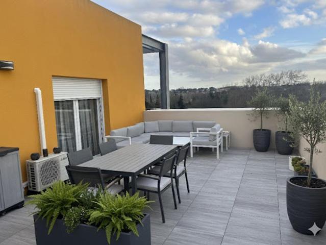 Vente Appartement 3 pièces 76.5 m2 Arles