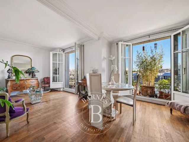 Vente Appartement 3 pièces 76.01 m2 Paris 16ème