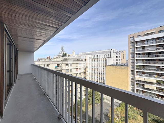 Vente Appartement 3 pièces 76.04 m2 Paris 11ème