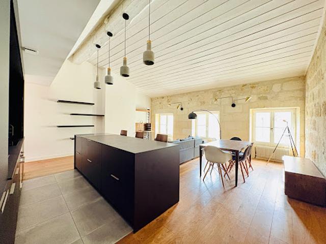 Vente Appartement 3 pièces 76.28 m2 Bordeaux