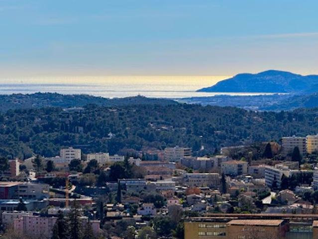 Vente Appartement 3 pièces 76 m2 Grasse