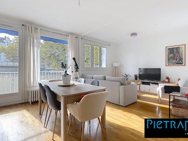 Vente Appartement 3 pièces 76 m2 Lyon 8ème