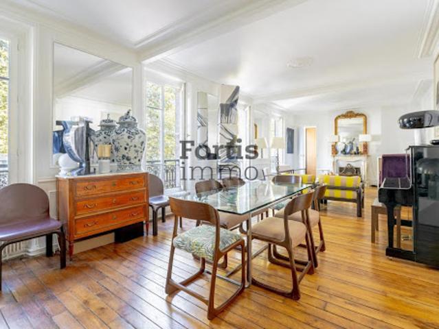 Vente Appartement 3 pièces 78.53 m2 Paris 10ème
