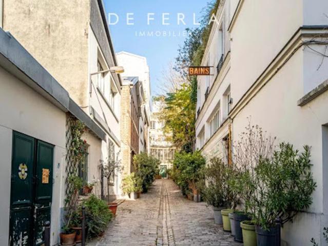 Vente Appartement 3 pièces 78.11 m2 Paris 18ème