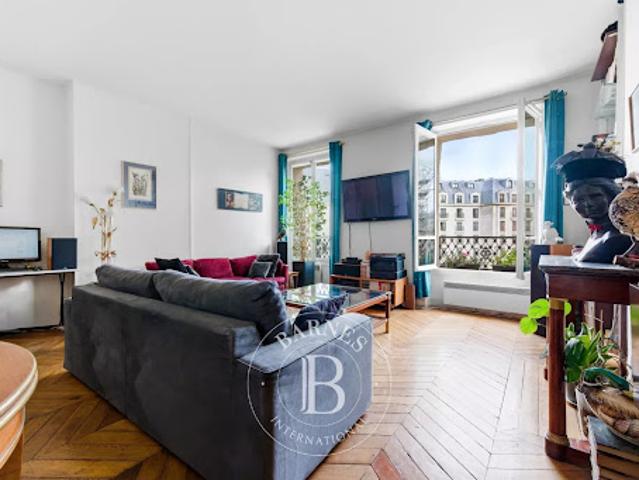 Vente Appartement 3 pièces 78.11 m2 Paris 1er