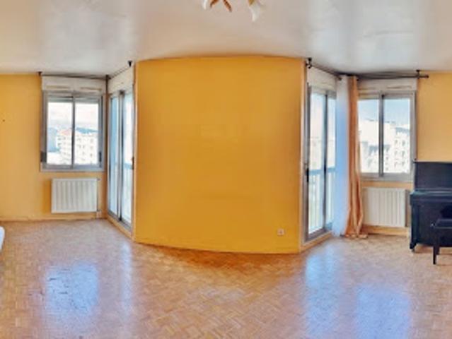 Vente Appartement 3 pièces 78 m2 Lyon 8ème