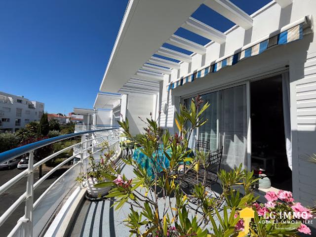 Vente Appartement 3 pièces 78 m2 Royan