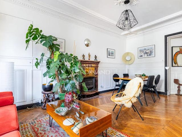 Vente Appartement 3 pièces 79.28 m2 Paris 18ème