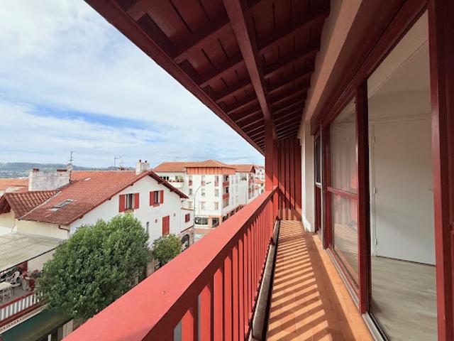 Vente Appartement 3 pièces 83.2 m2 Hendaye