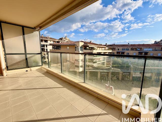 Vente Appartement 3 pièces 83 m2 Aix en Provence