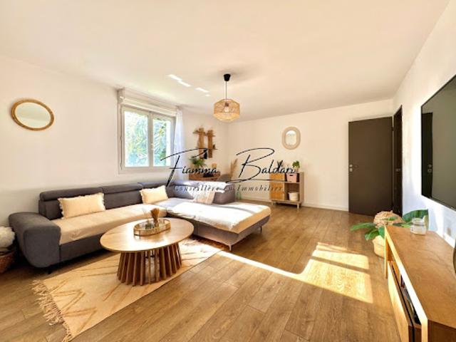 Vente Appartement 3 pièces 83 m2 Biguglia