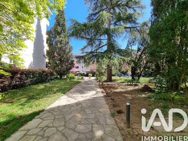 Vente Appartement 3 pièces 83 m2 Nimes