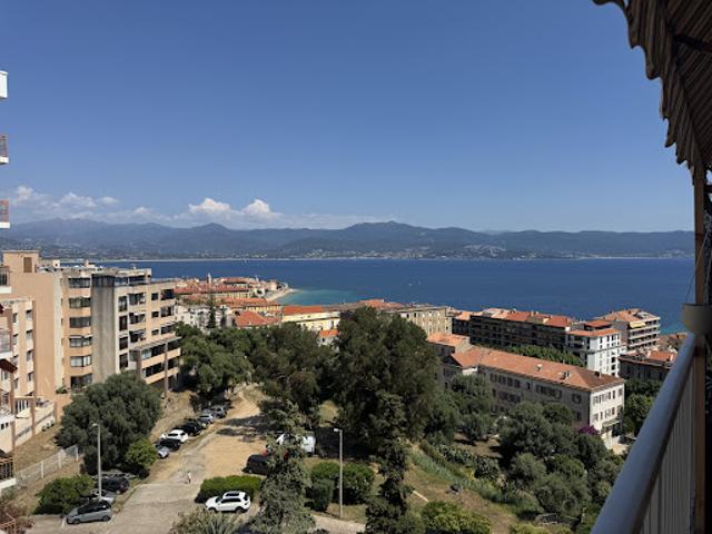 Vente Appartement 3 pièces 80.89 m2 Ajaccio