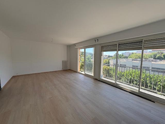 Vente Appartement 3 pièces 80.8 m2 Aix en Provence