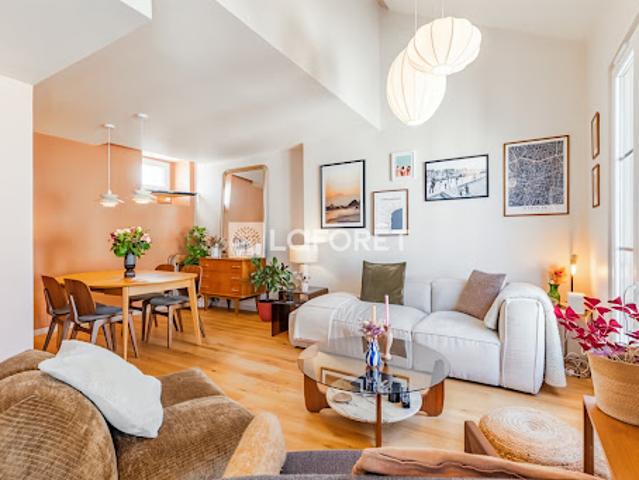 Vente Appartement 3 pièces 80.06 m2 Paris 9ème