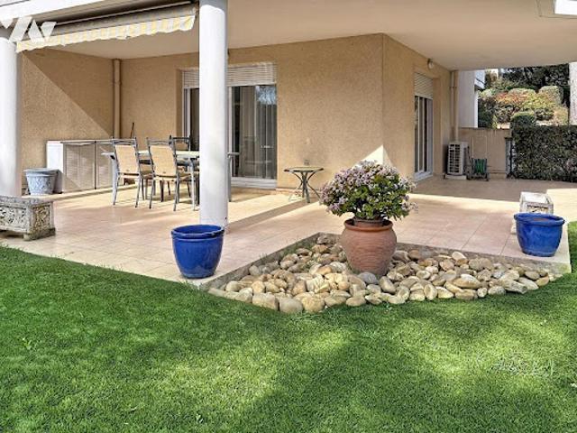Vente Appartement 3 pièces 80.1 m2 Saint raphael