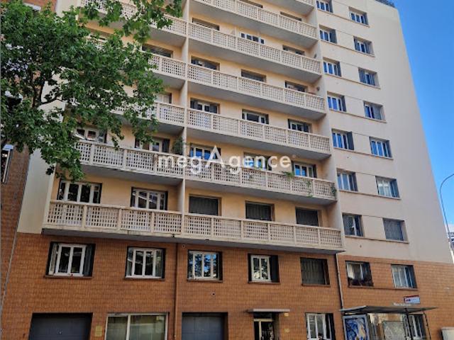 Vente Appartement 3 pièces 80 m2 Lyon 7ème