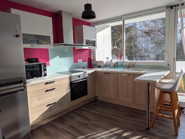 Vente Appartement 3 pièces 80 m2 Merignac