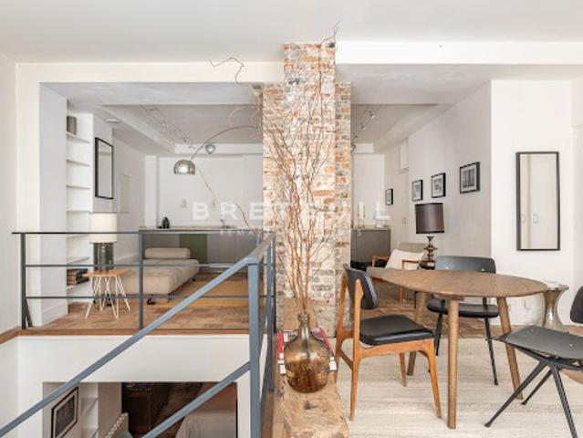 Vente Appartement 3 pièces 81.58 m2 Paris 18ème