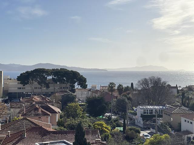 Vente Appartement 3 pièces 81.66 m2 La Ciotat
