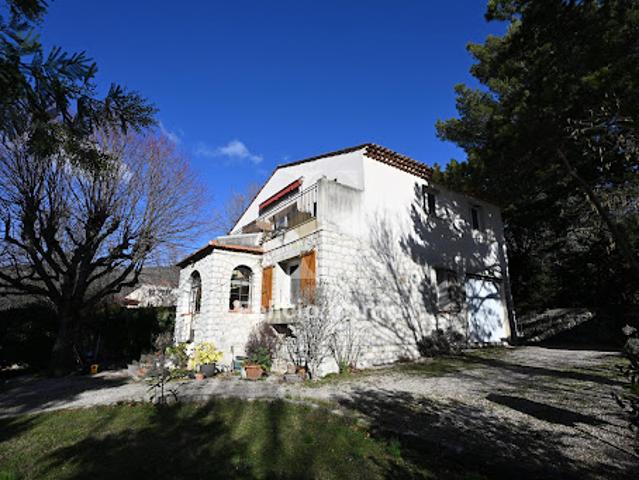 Vente Appartement 3 pièces 81.85 m2 Saint Vallier de Thiey