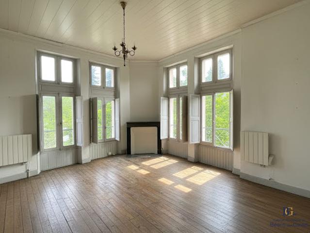 Vente Appartement 3 pièces 81.06 m2 Salies de bearn