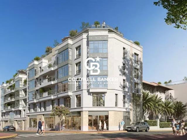 Vente Appartement 3 pièces 81 m2 Antibes