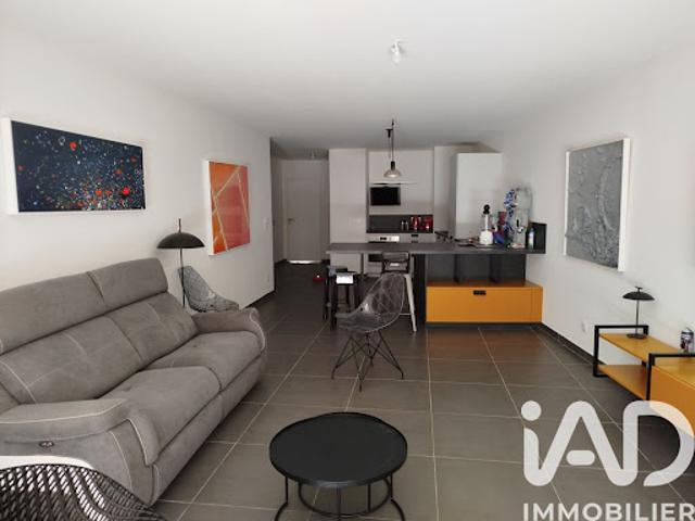 Vente Appartement 3 pièces 81 m2 Nimes
