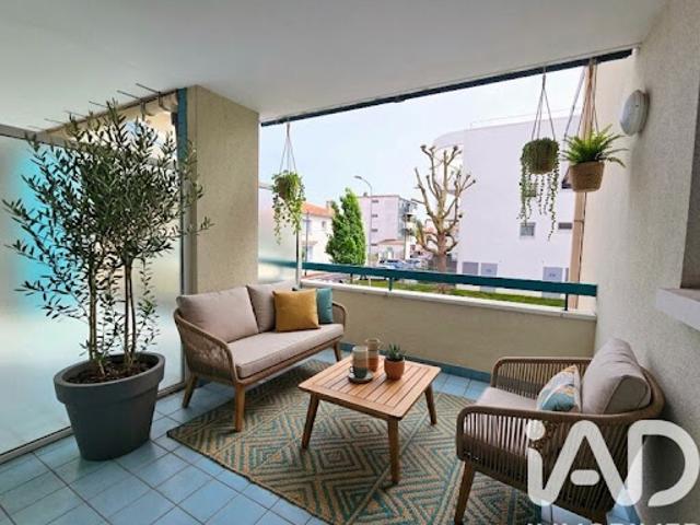 Vente Appartement 3 pièces 81 m2 Royan