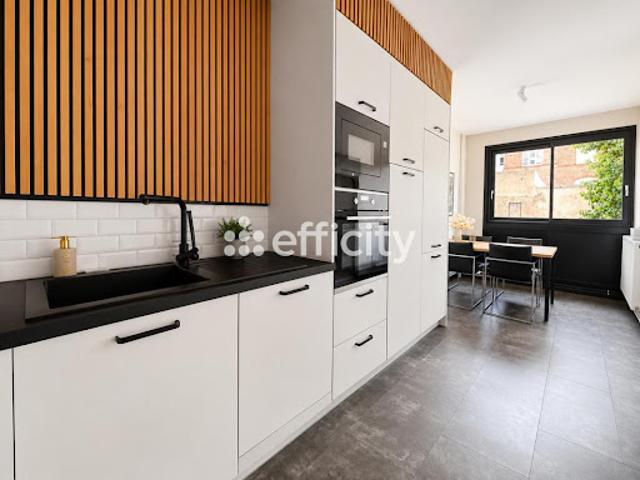 Vente Appartement 3 pièces 82.04 m2 Lille