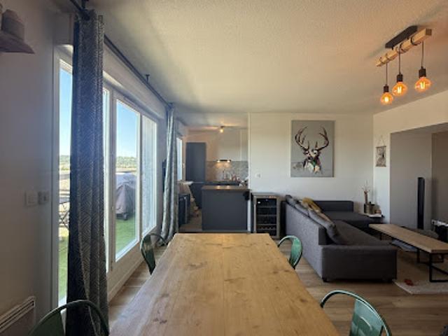 Vente Appartement 3 pièces 82 m2 Bordeaux