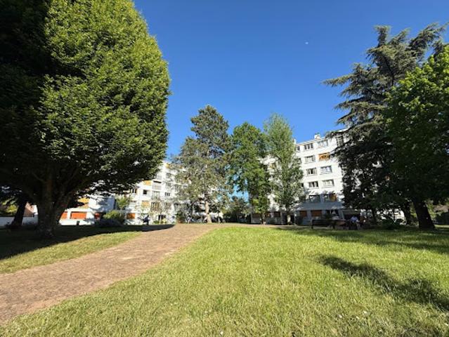 Vente Appartement 3 pièces 81 m2 Le Plessis Trévise