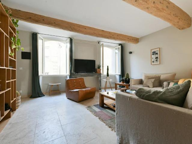 Vente Appartement 3 pièces 87.22 m2 Uzès